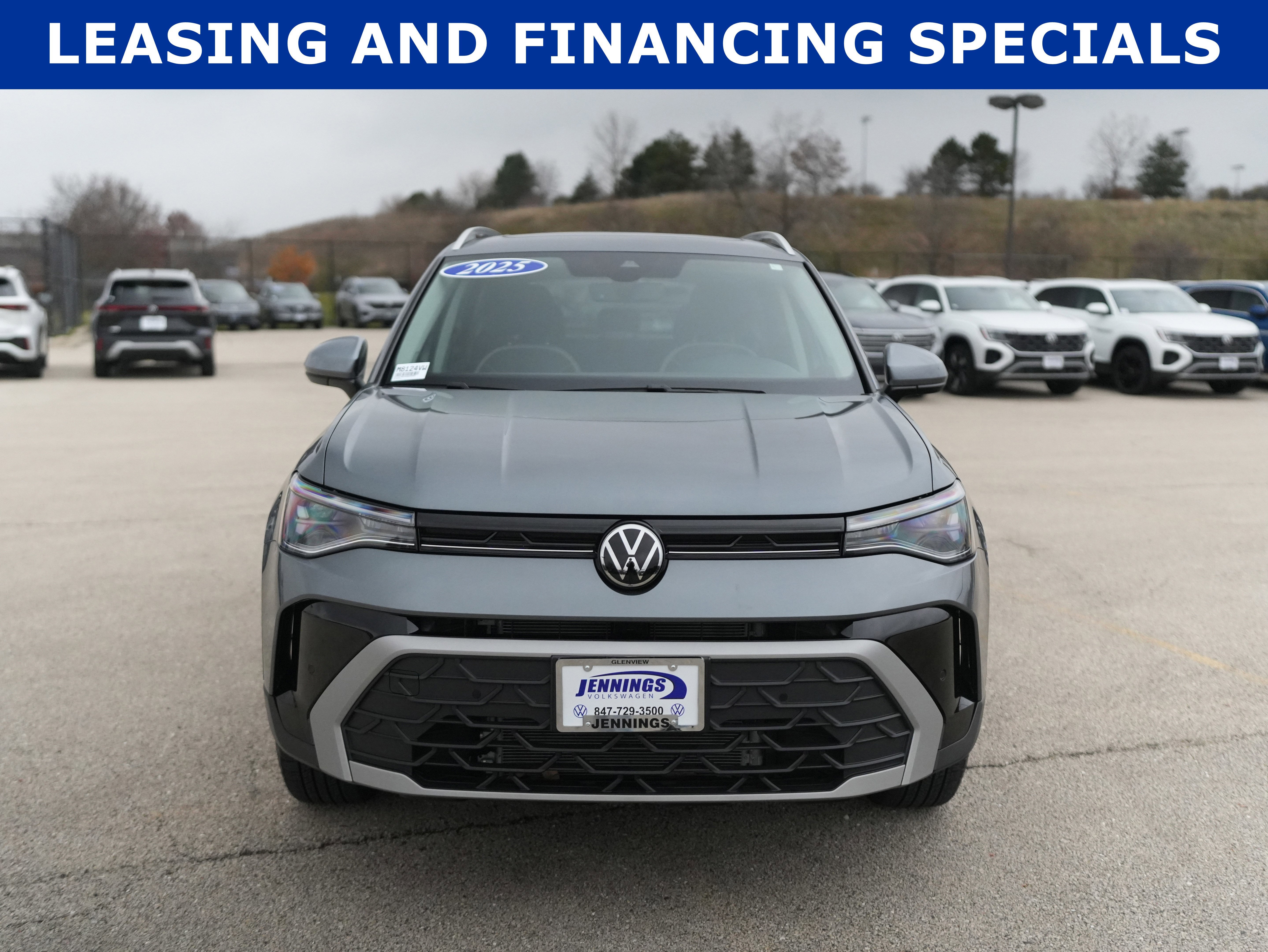 2025 Volkswagen Taos SE