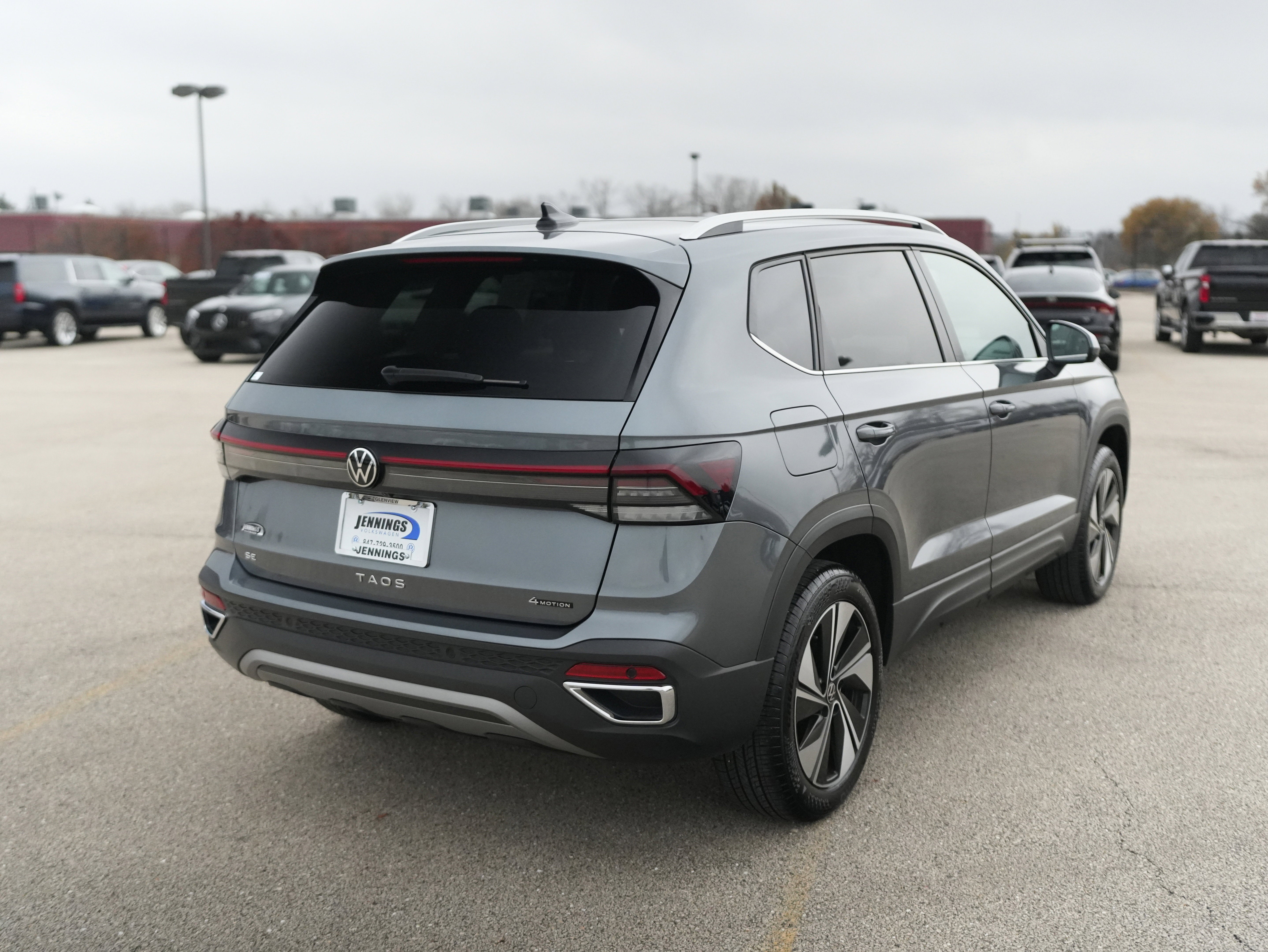 2025 Volkswagen Taos SE