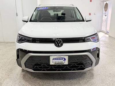 2025 Volkswagen Taos SE