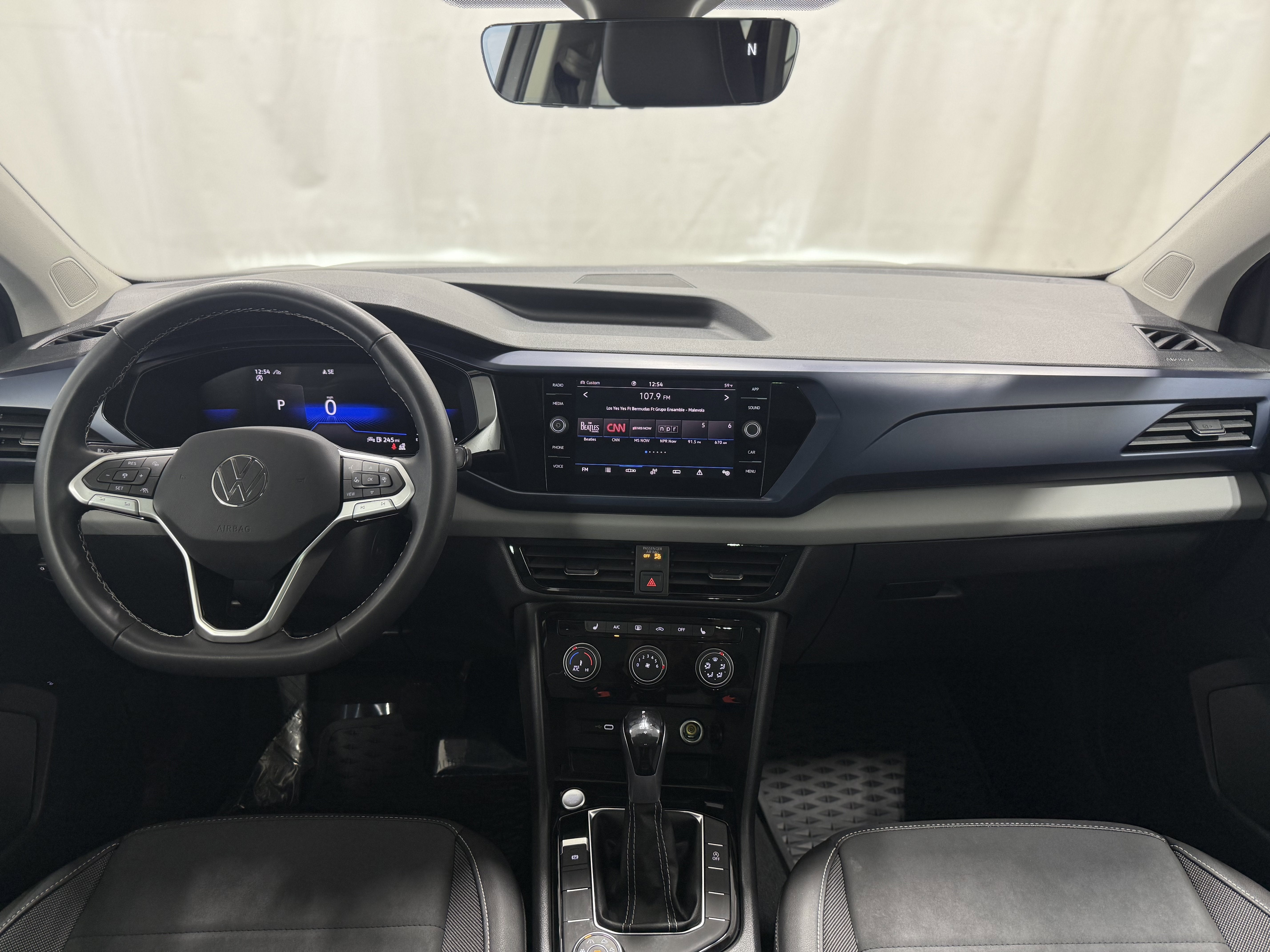 2023 Volkswagen Taos SE