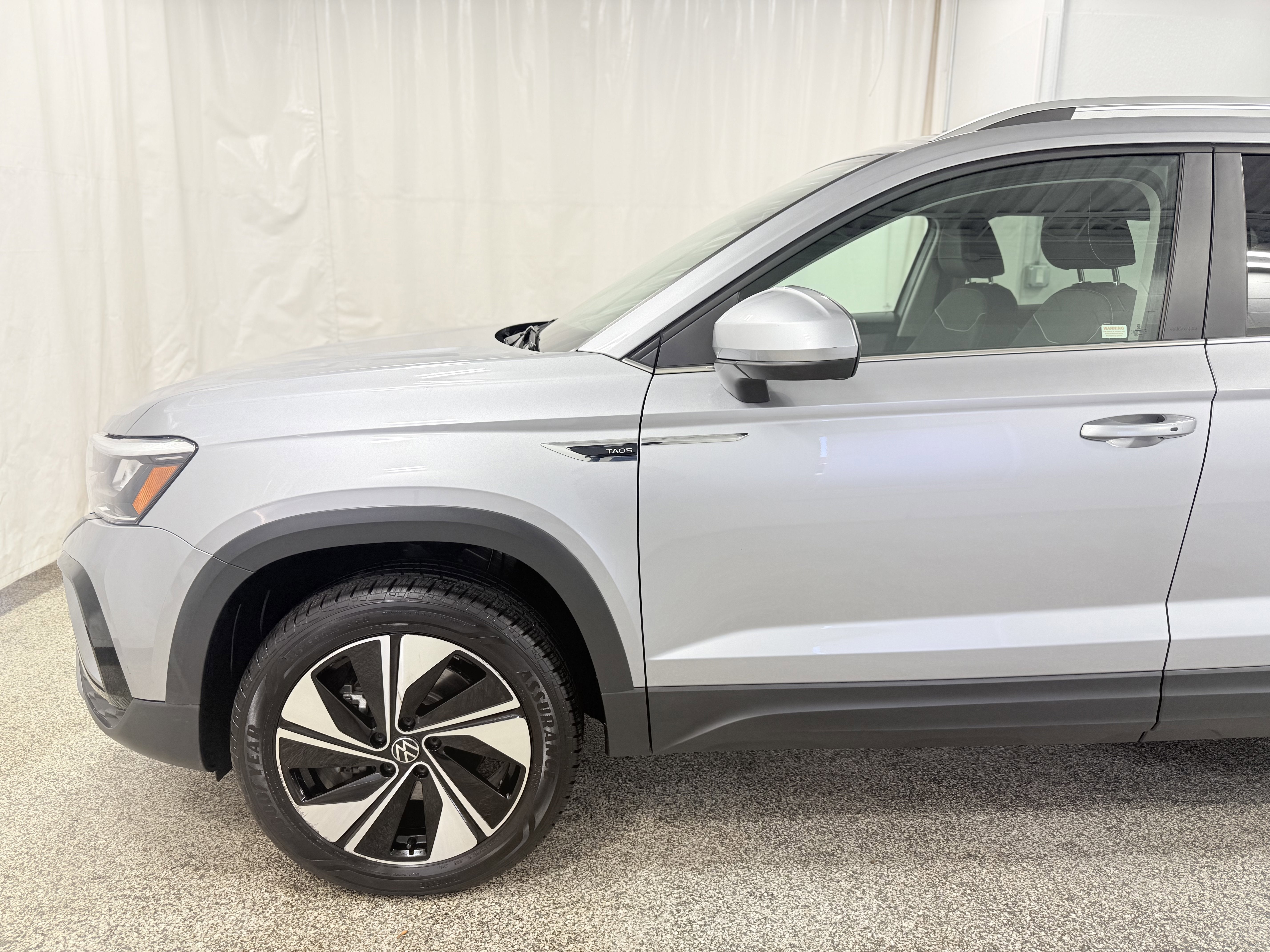 2023 Volkswagen Taos SE