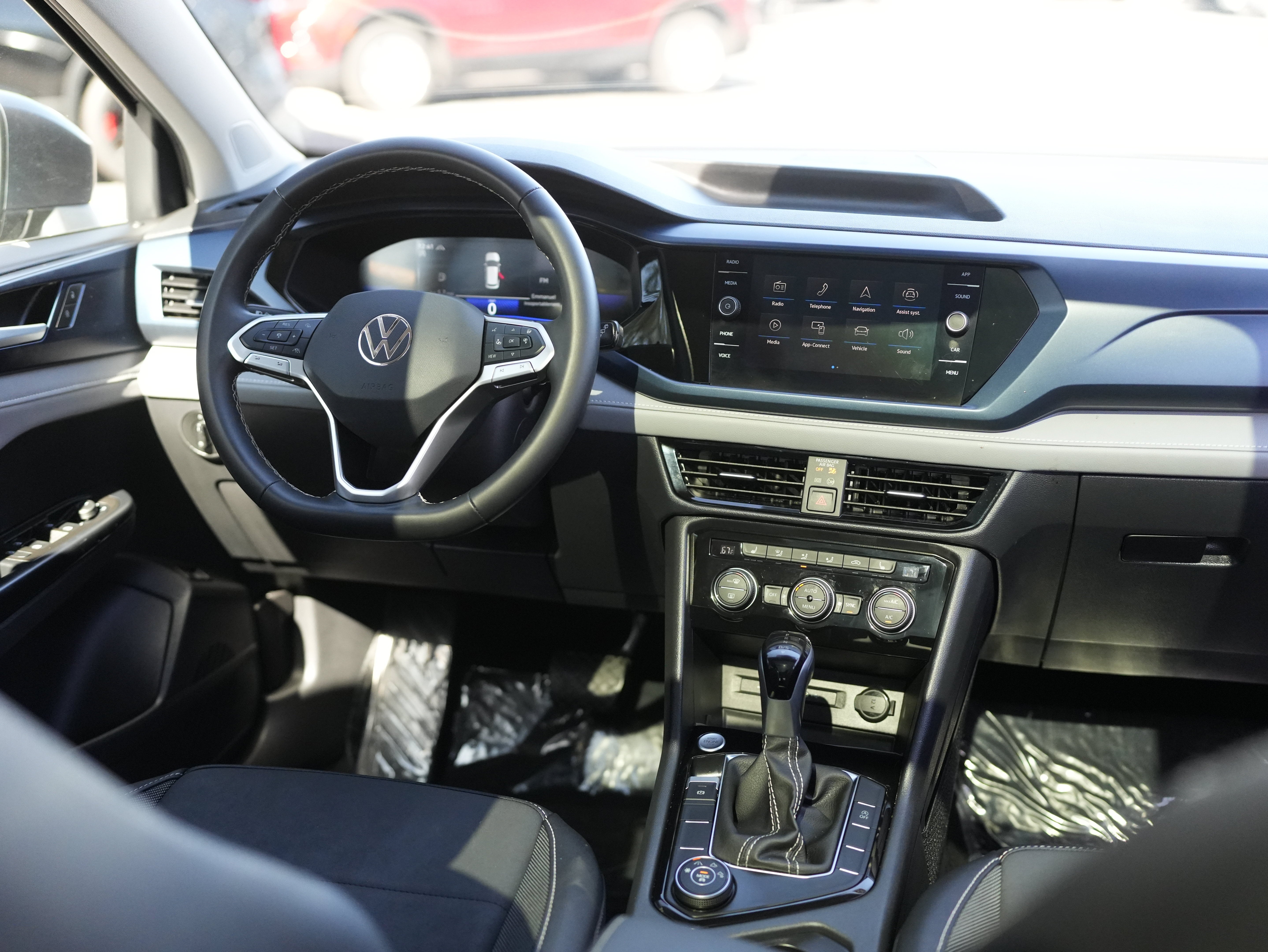 2024 Volkswagen Taos 1.5T SE