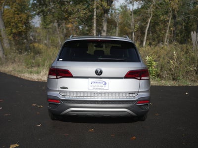 2023 Volkswagen Taos SE