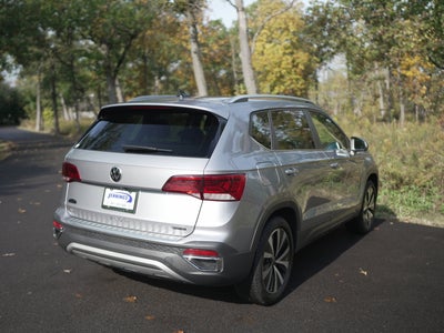 2023 Volkswagen Taos SE