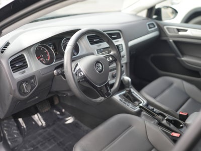 2015 Volkswagen Golf TSI S