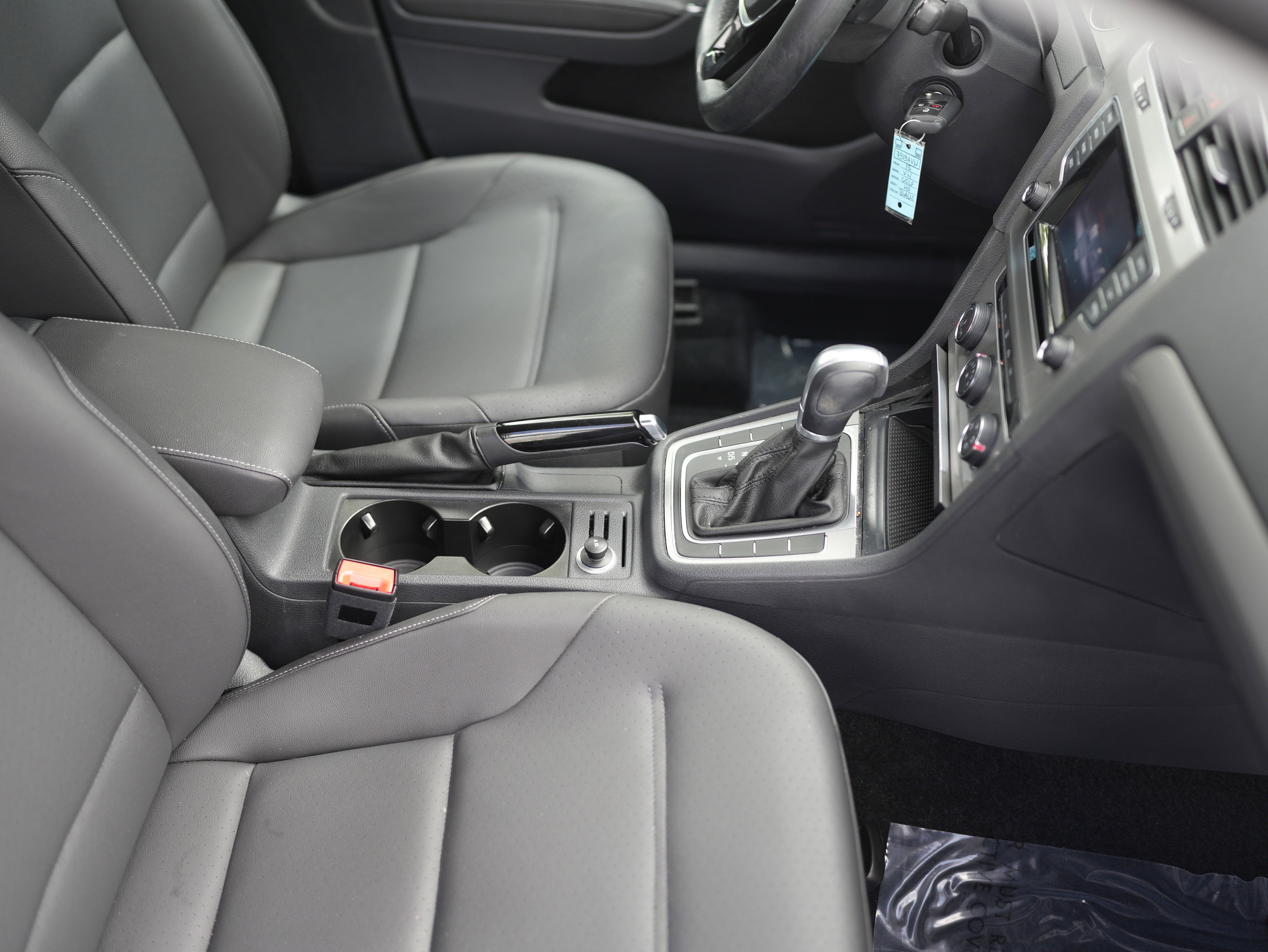 2015 Volkswagen Golf TSI S