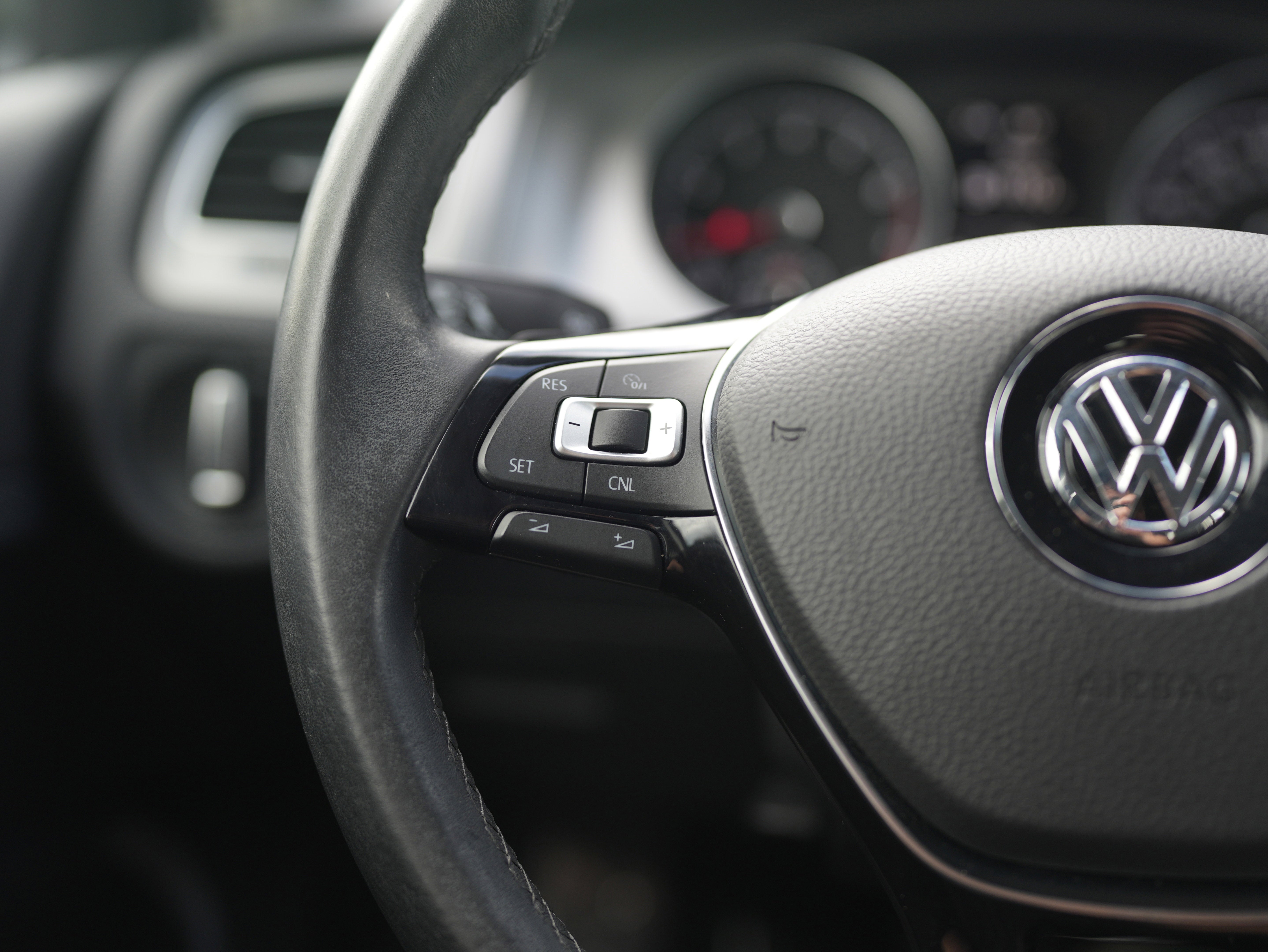 2015 Volkswagen Golf TSI S