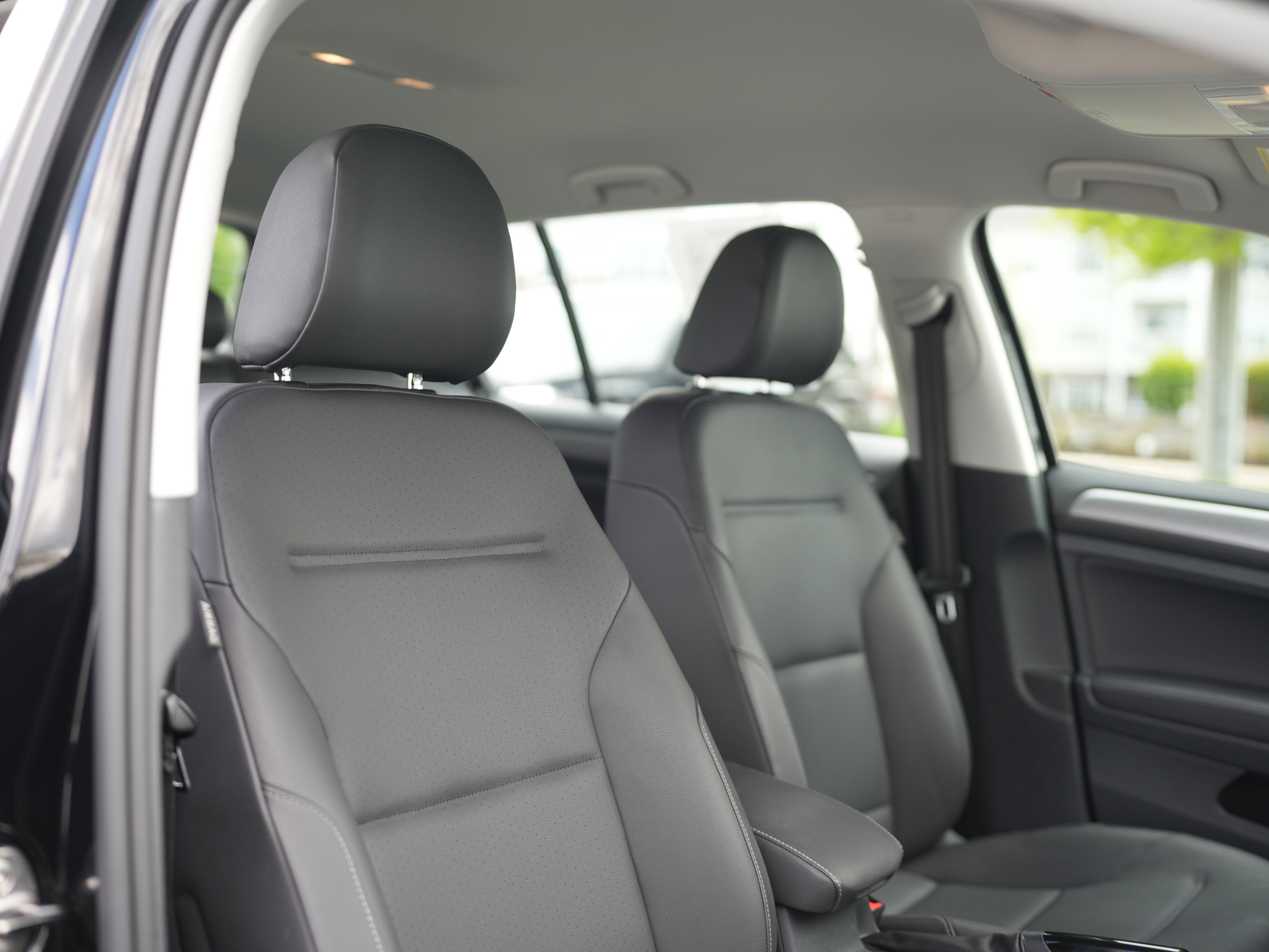 2015 Volkswagen Golf TSI S