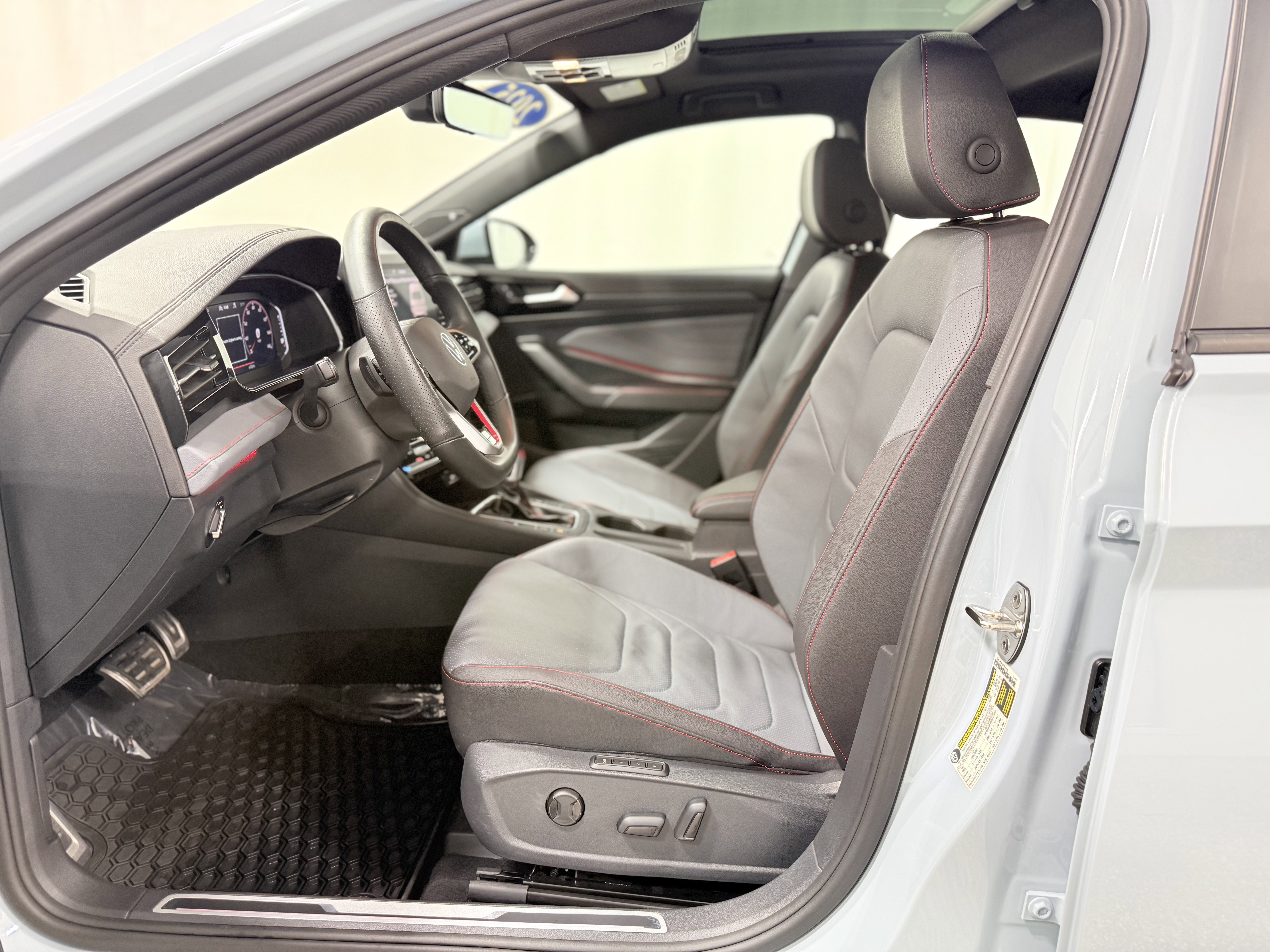 2025 Volkswagen Jetta GLI Autobahn