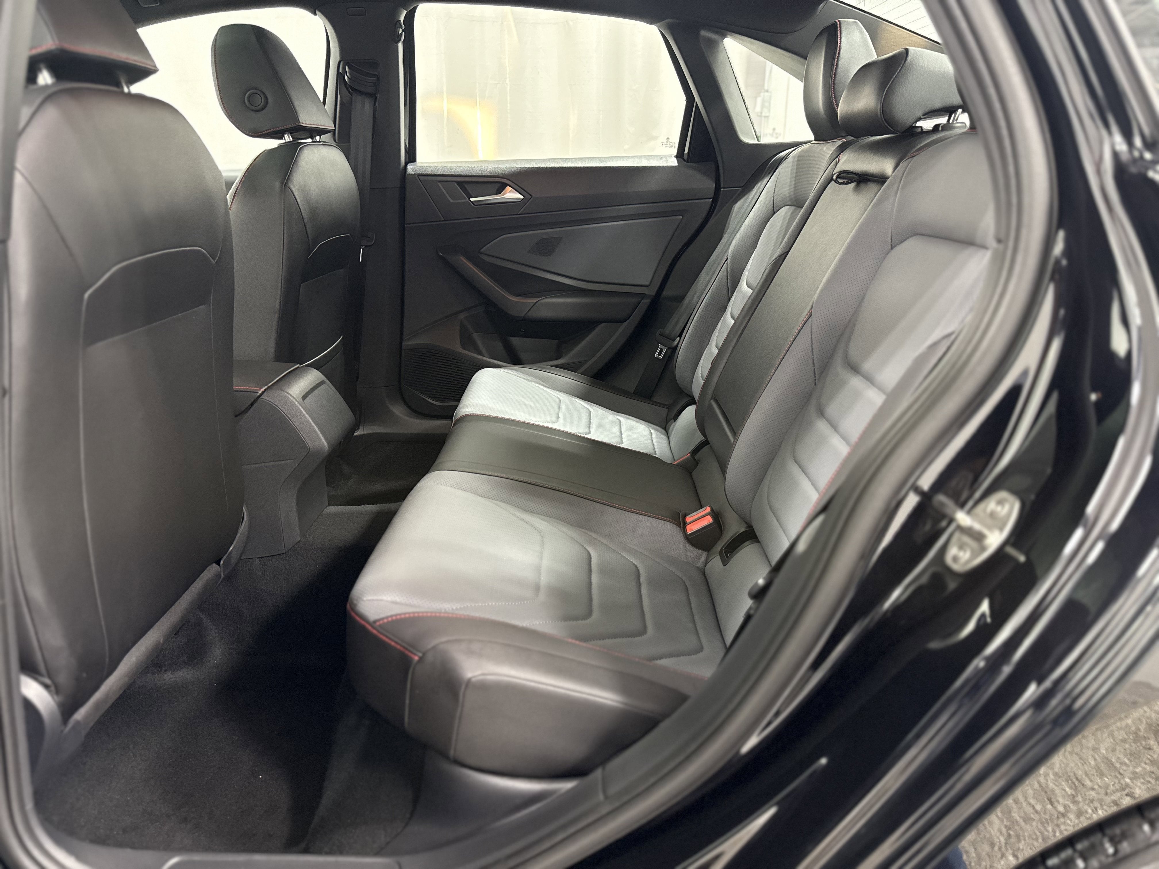 2025 Volkswagen Jetta GLI Autobahn