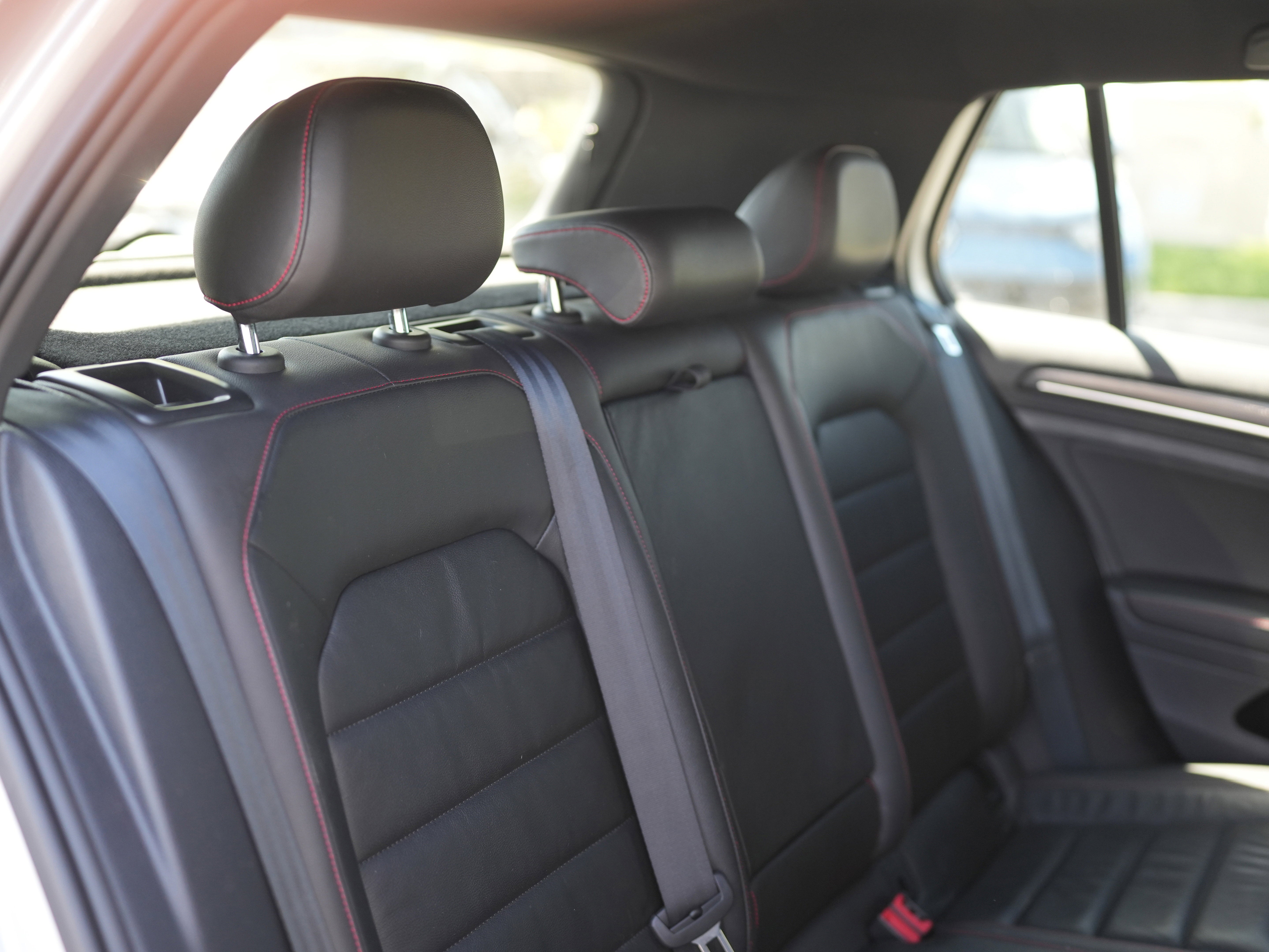 2015 Volkswagen Golf GTI 2.0T SE 4-Door