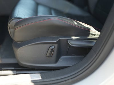 2015 Volkswagen Golf GTI 2.0T SE 4-Door