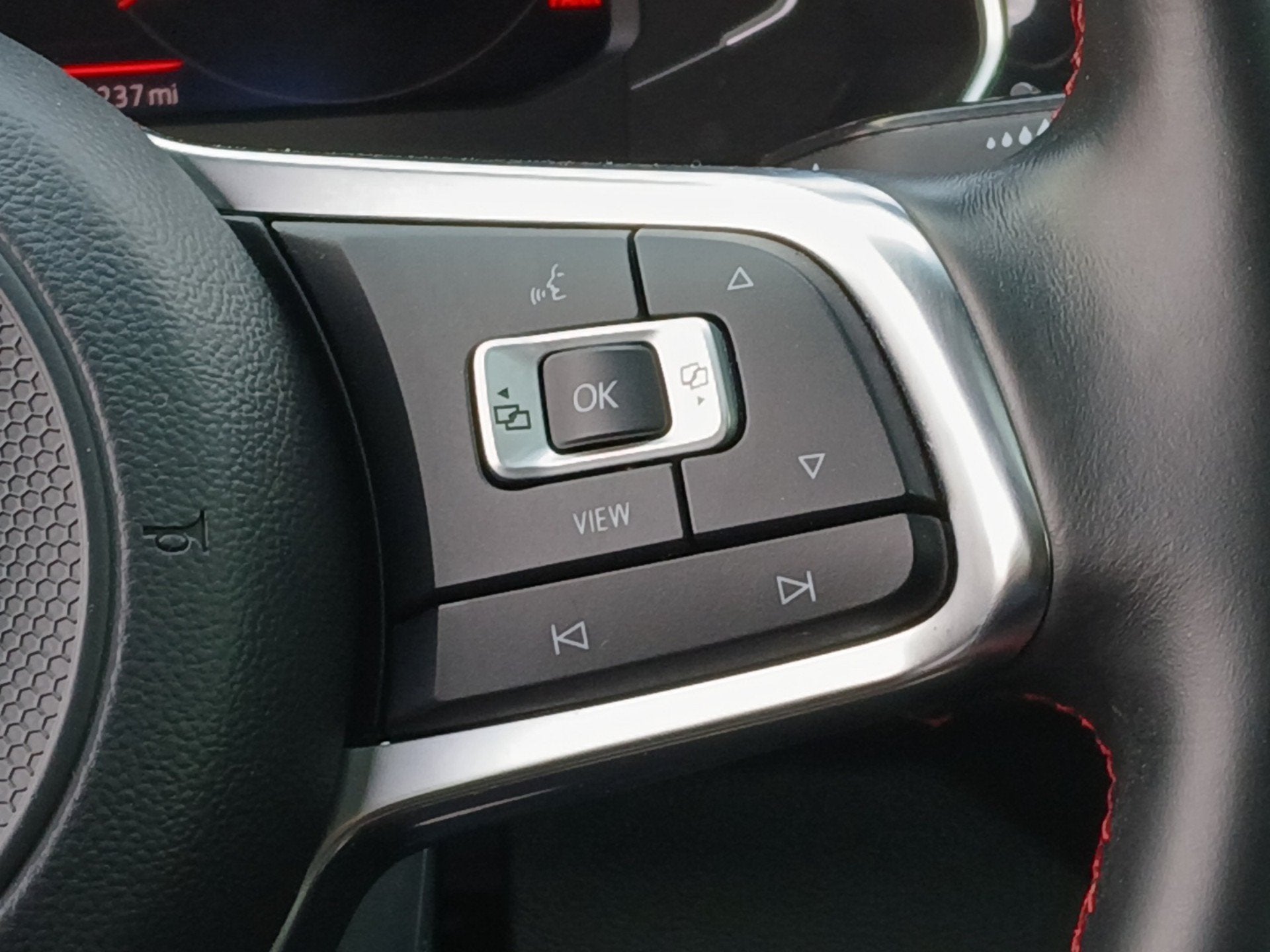 2019 Volkswagen Jetta GLI 2.0T S