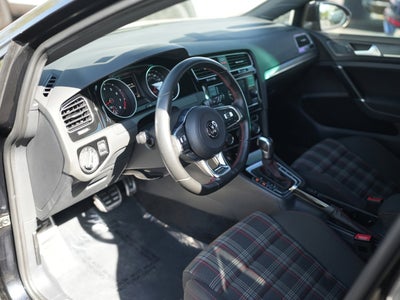 2020 Volkswagen Golf GTI S
