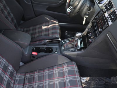2020 Volkswagen Golf GTI S