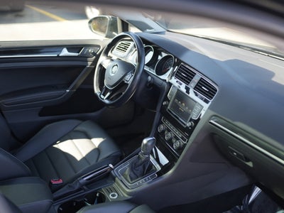 2016 Volkswagen Golf SportWagen TSI S