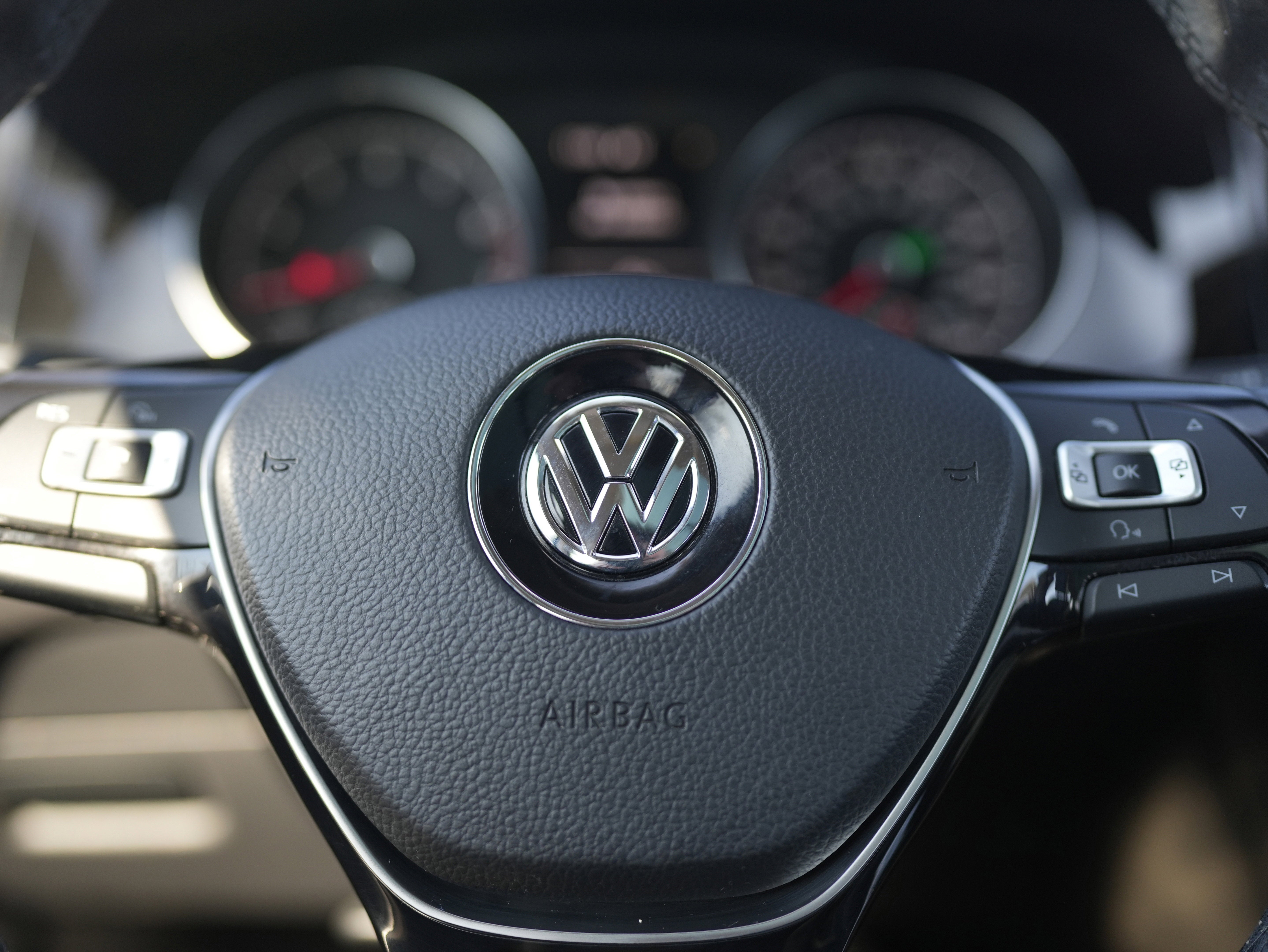 2016 Volkswagen Golf SportWagen TSI S