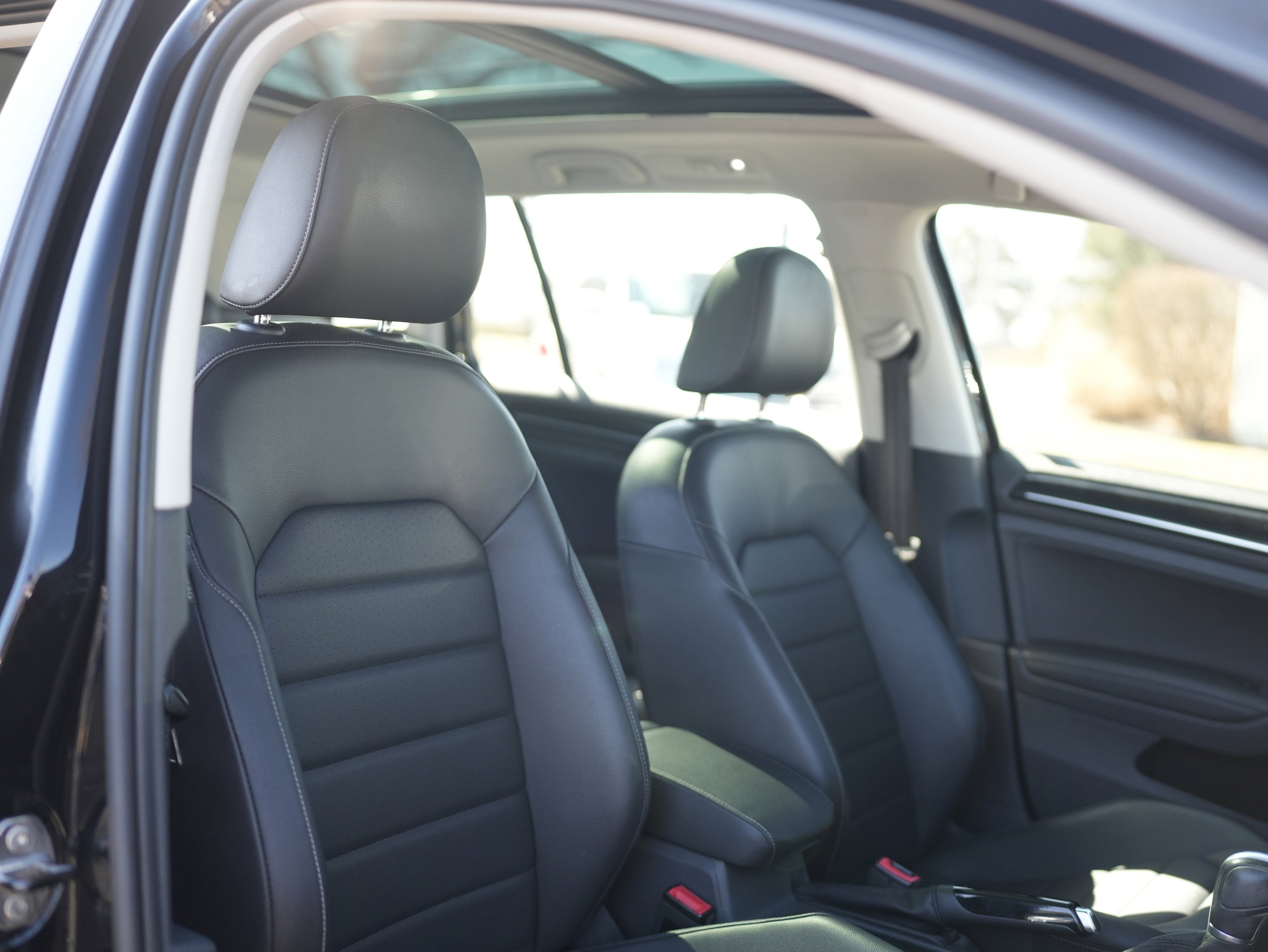 2016 Volkswagen Golf SportWagen TSI S