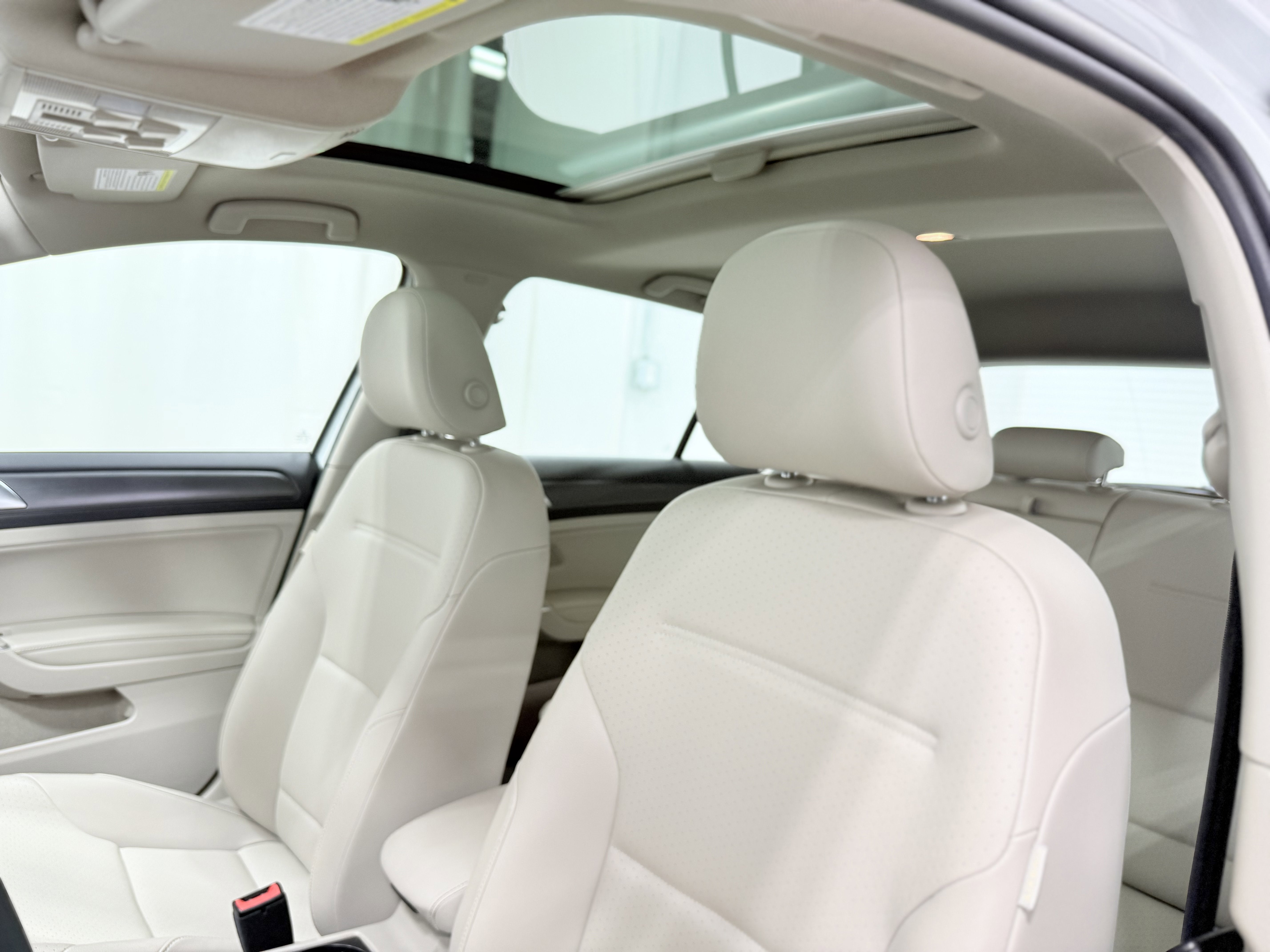 2020 Volkswagen Golf TSI