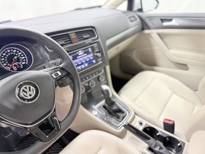 2020 Volkswagen Golf TSI