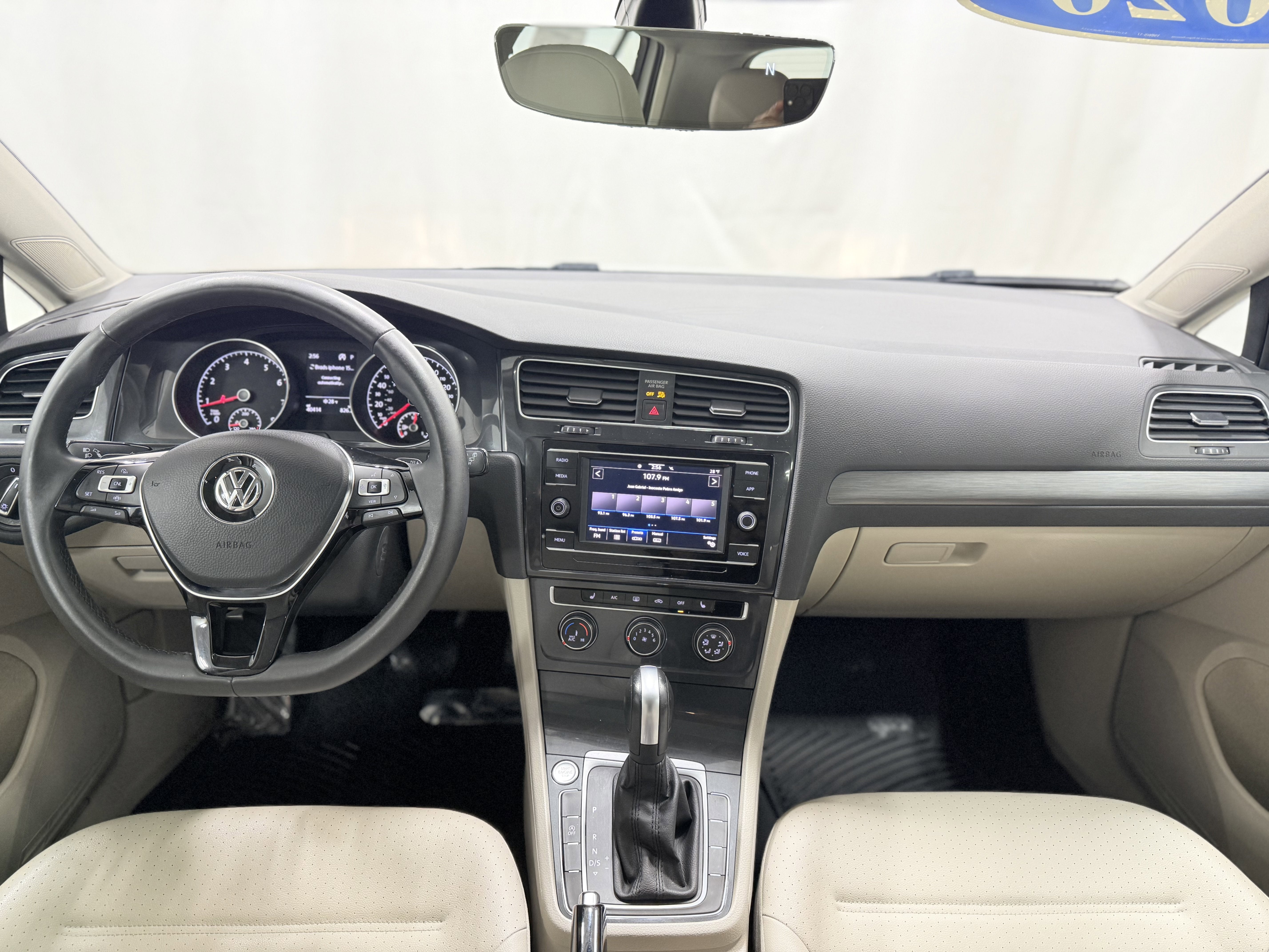 2020 Volkswagen Golf TSI