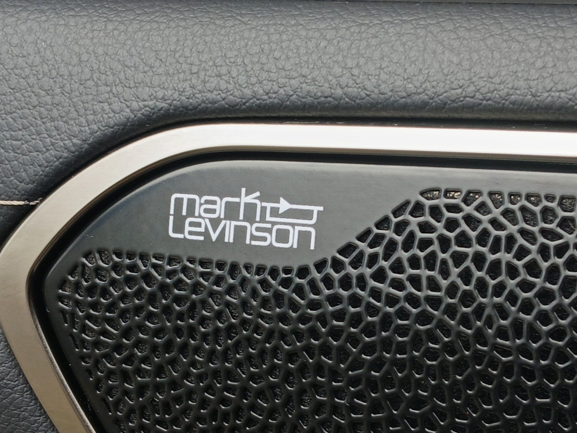 2024 Lexus ES 300h Luxury