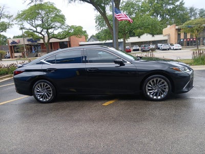 2024 Lexus ES 300h Luxury