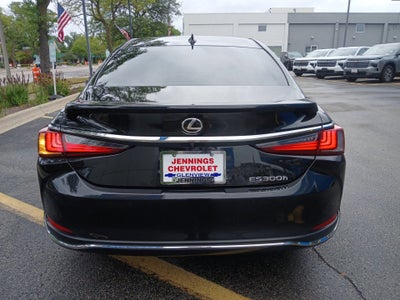 2024 Lexus ES 300h Luxury