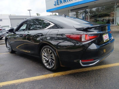 2024 Lexus ES 300h Luxury