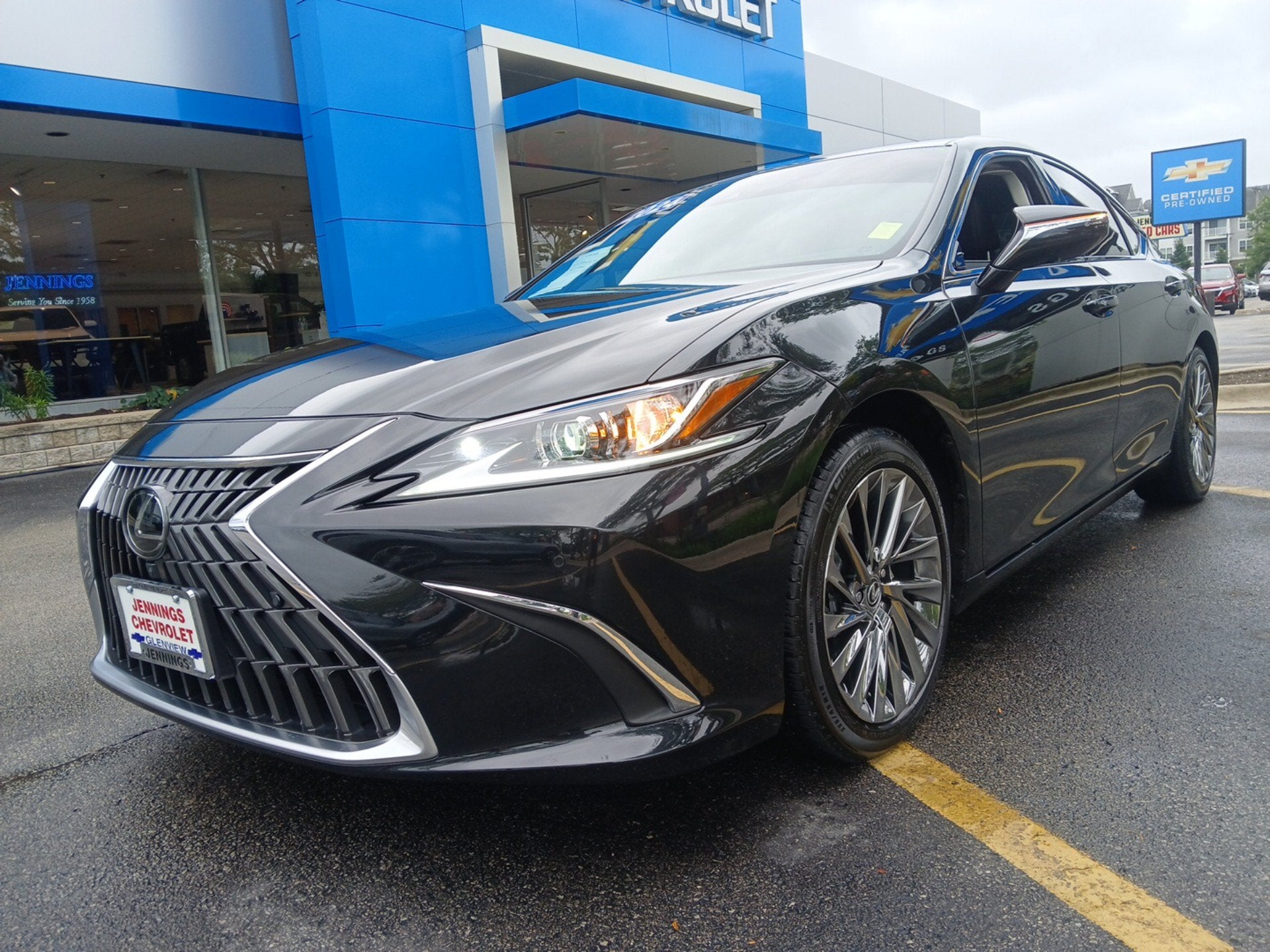 2024 Lexus ES 300h Luxury