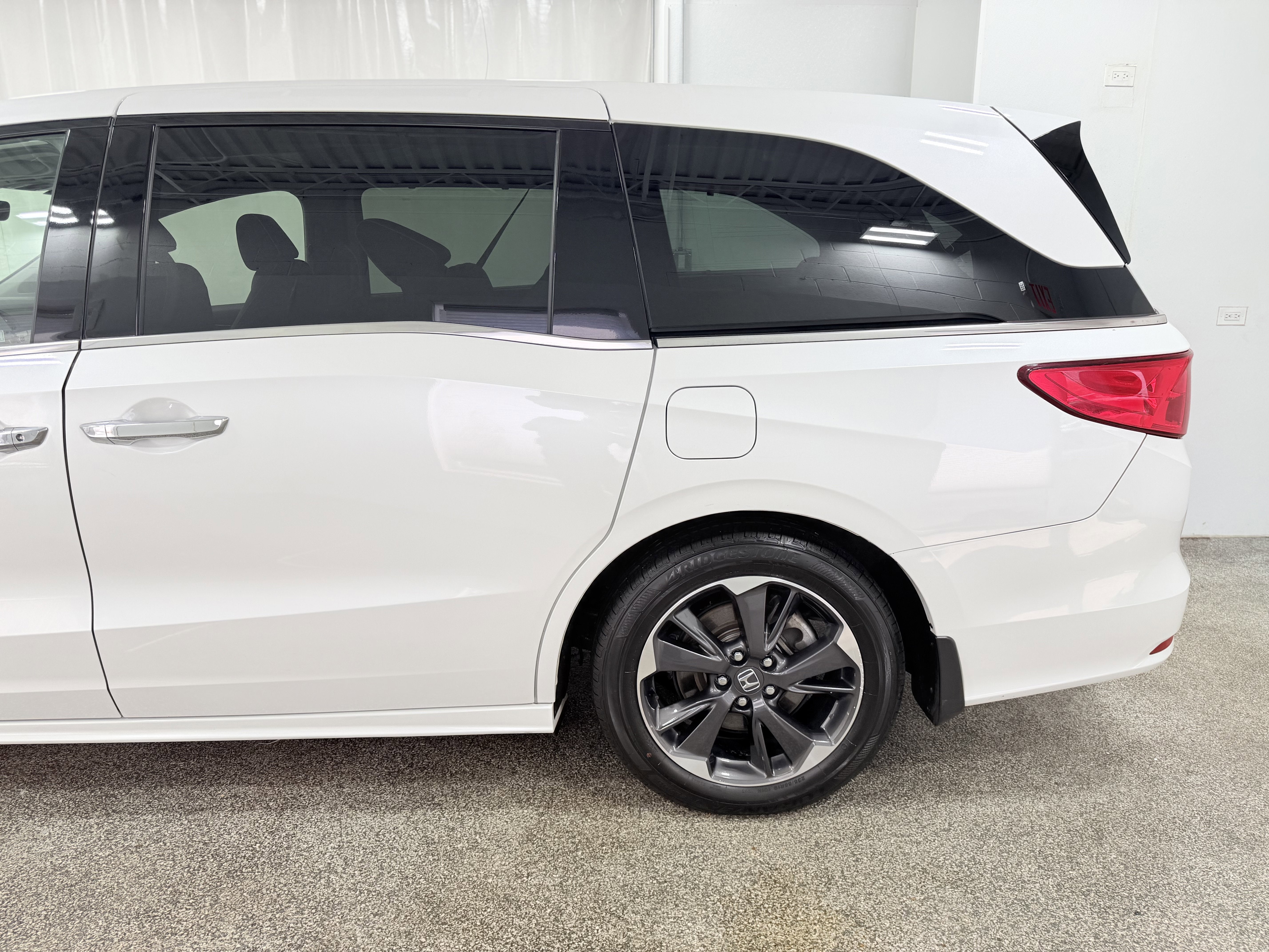 2021 Honda Odyssey Elite