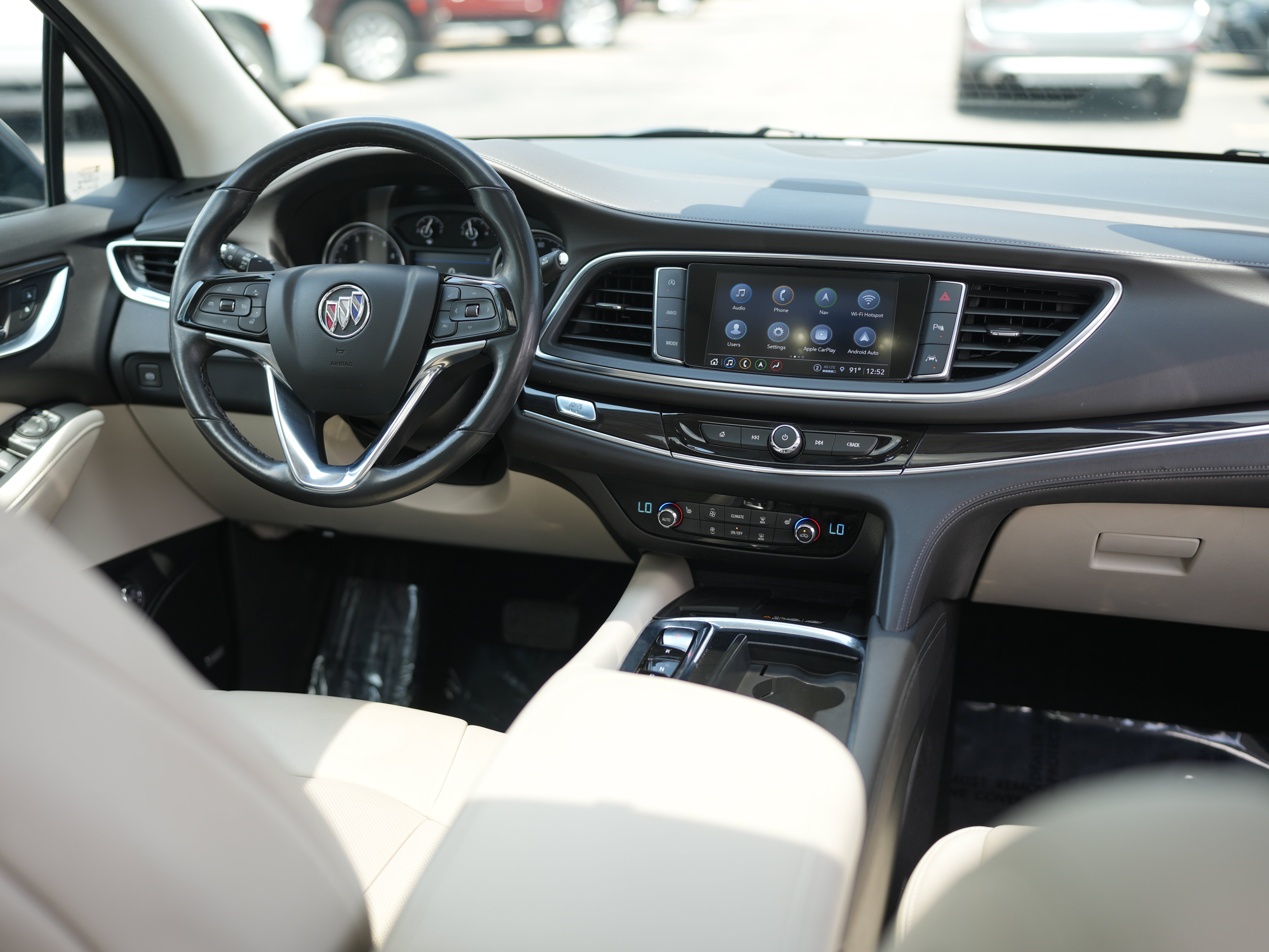 2023 Buick Enclave Essence