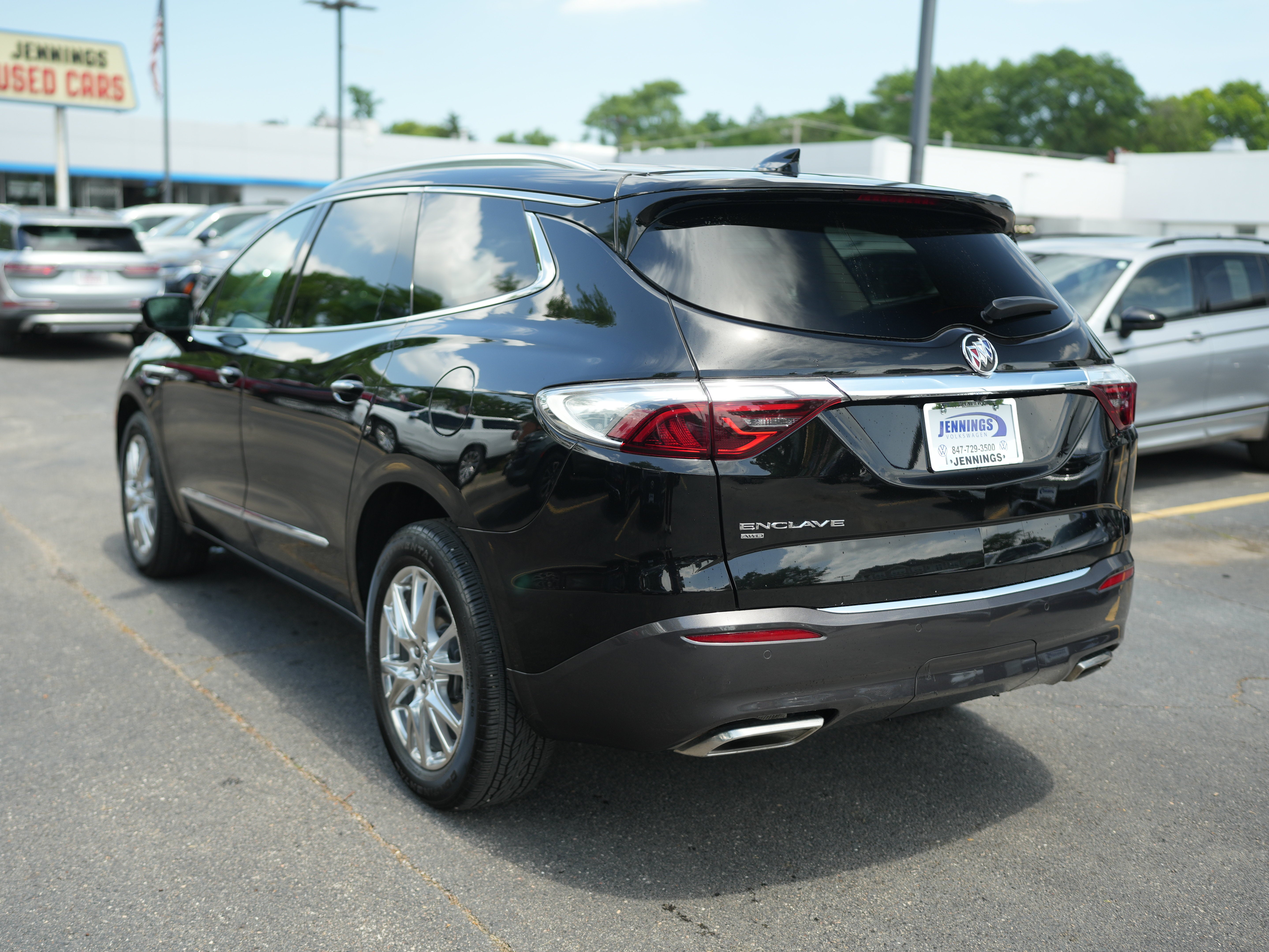 2023 Buick Enclave Essence