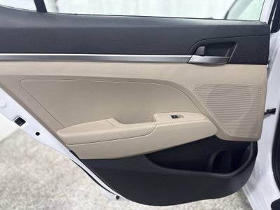 2019 Hyundai Elantra SE