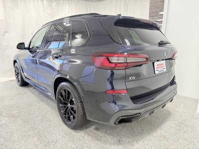 2022 BMW X5 M50i