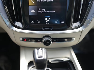 2020 Volvo S60 Momentum