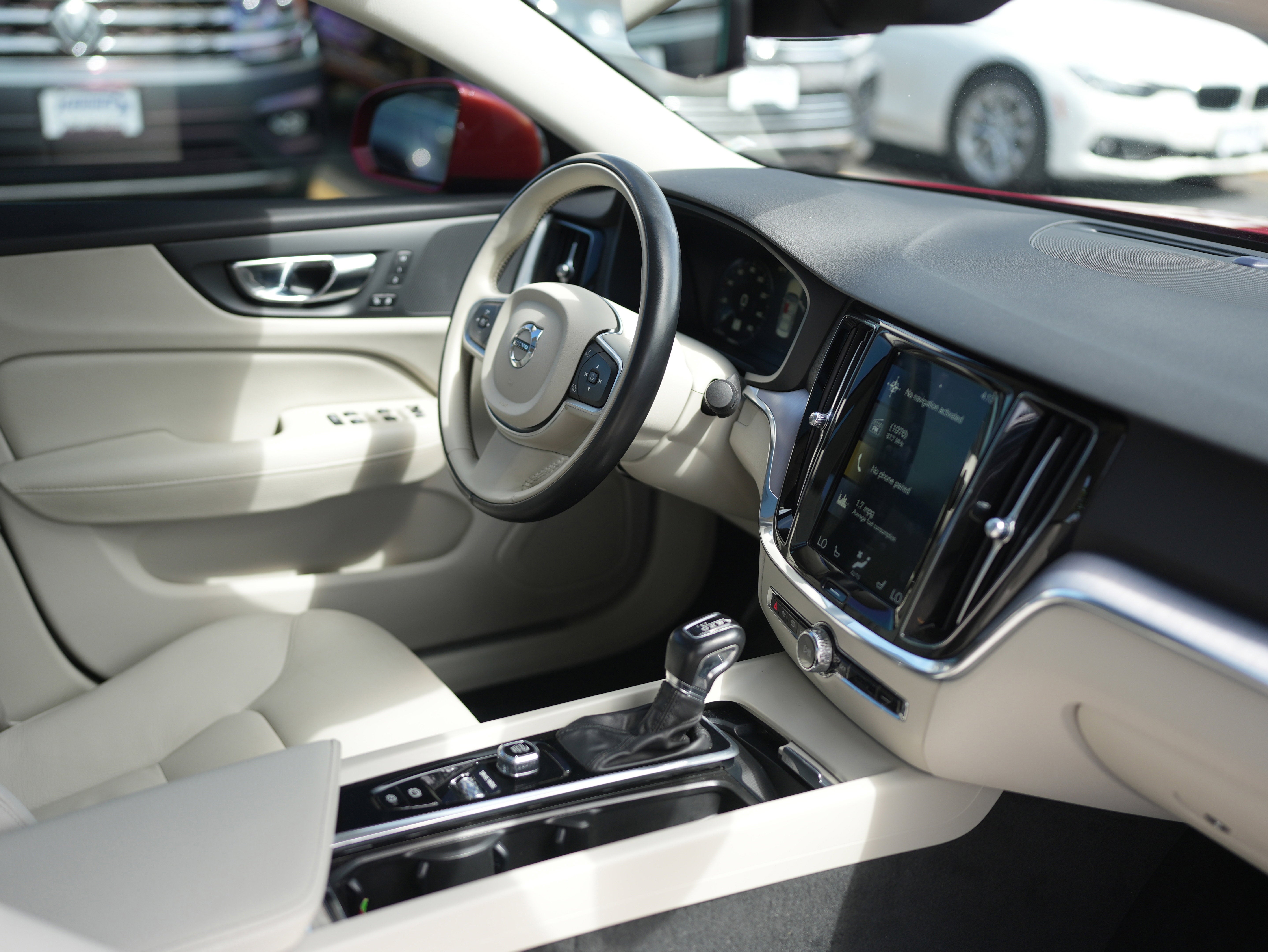 2020 Volvo S60 Momentum