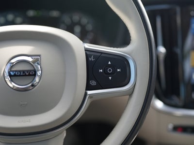 2020 Volvo S60 Momentum