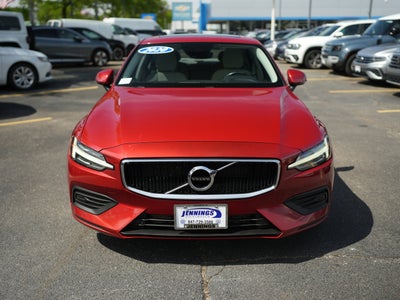 2020 Volvo S60 Momentum