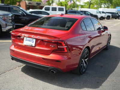 2020 Volvo S60 Momentum
