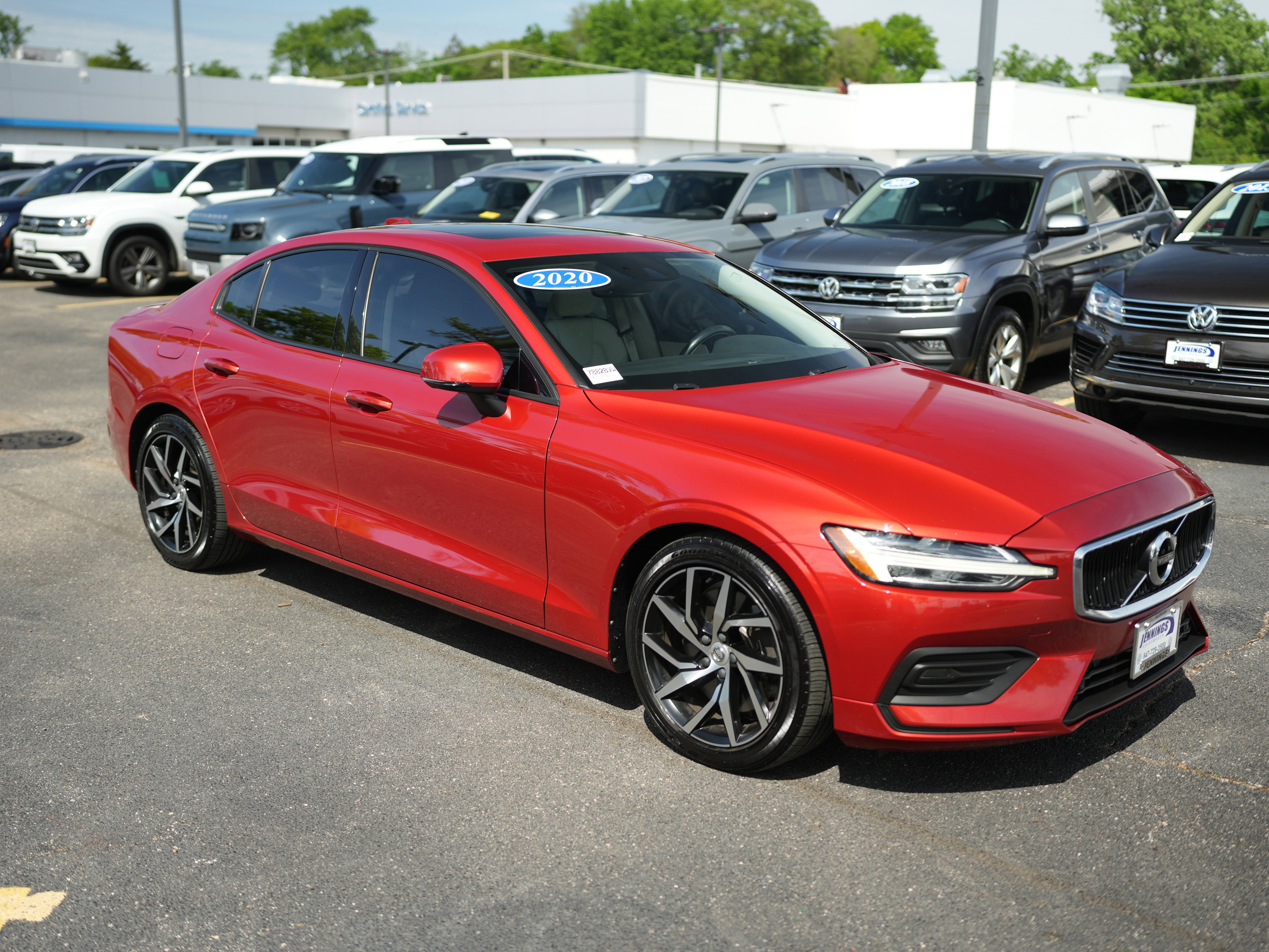 2020 Volvo S60 Momentum