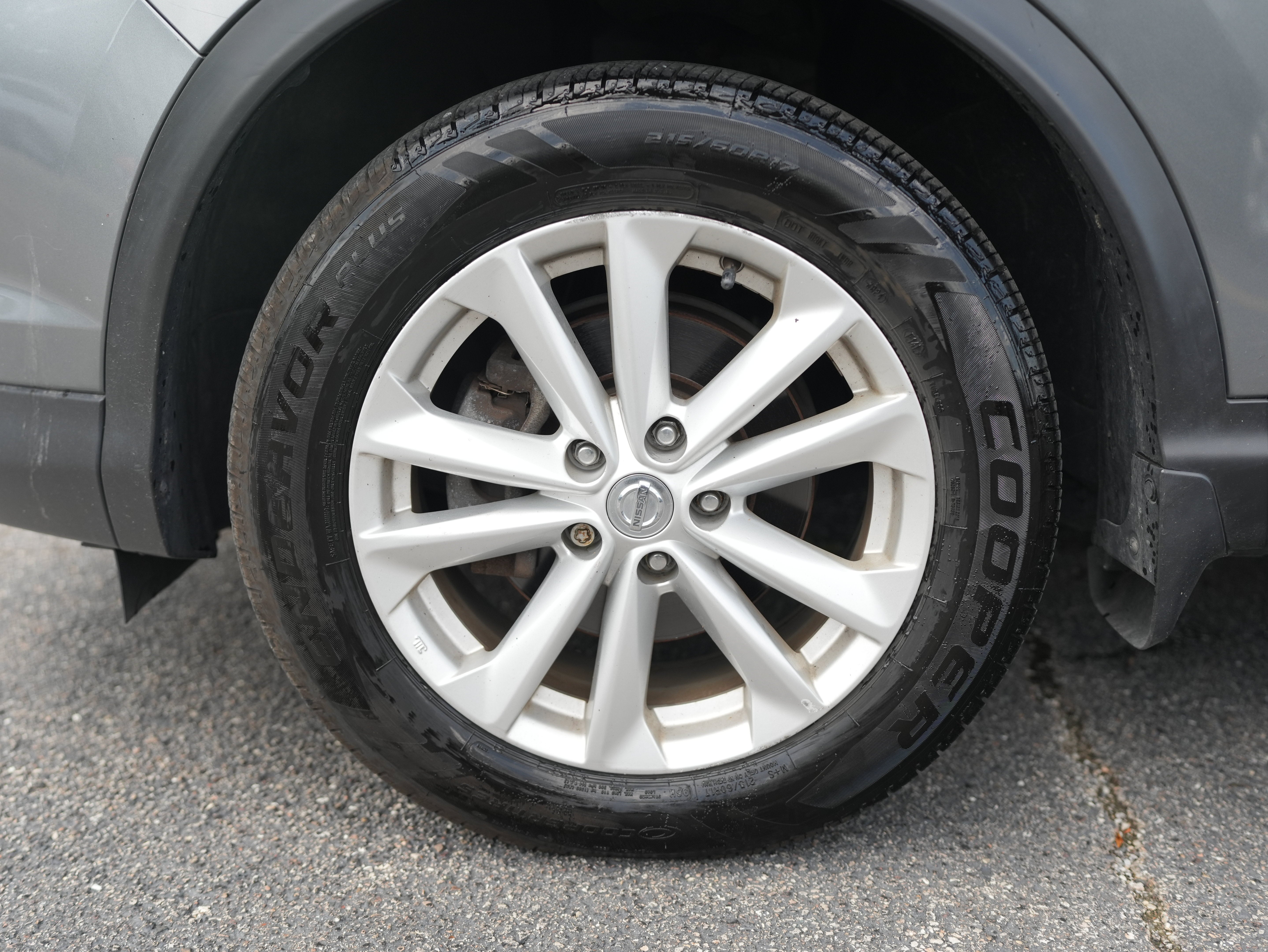 2017 Nissan Rogue Sport SV
