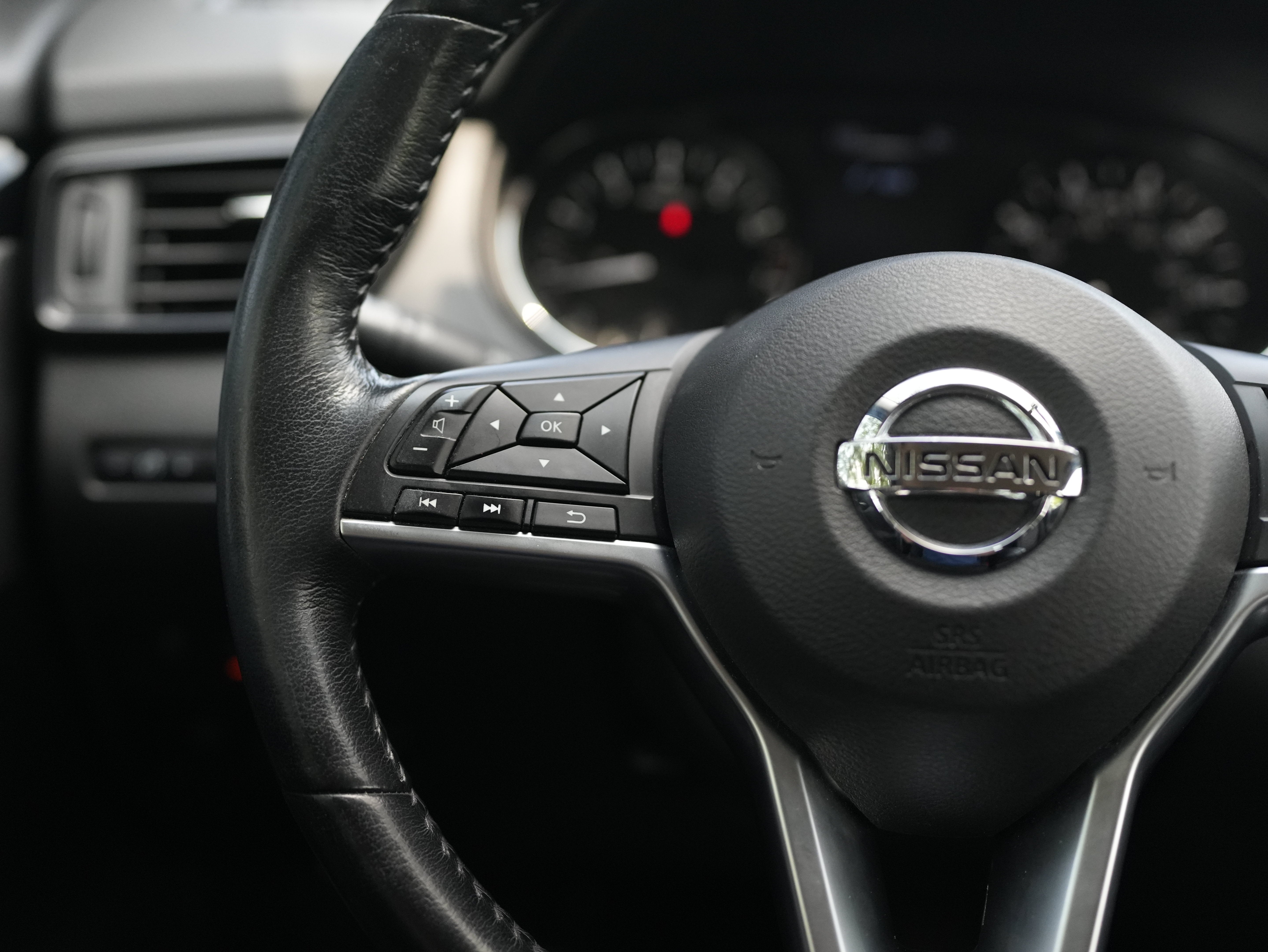 2017 Nissan Rogue Sport SV