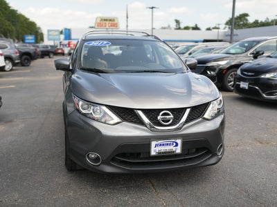 2017 Nissan Rogue Sport SV