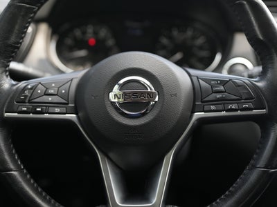 2017 Nissan Rogue Sport SV