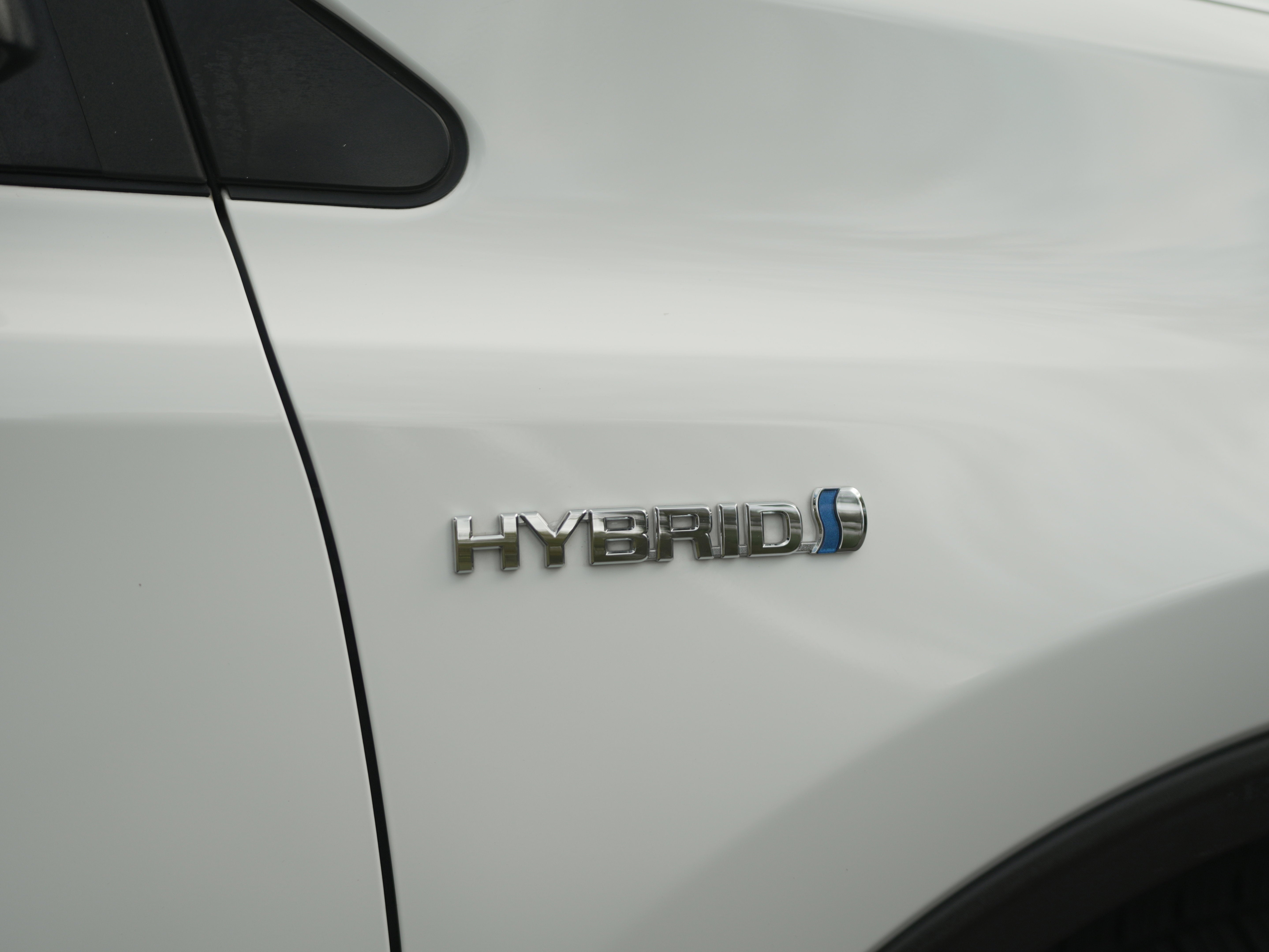 2016 Toyota RAV4 Hybrid XLE