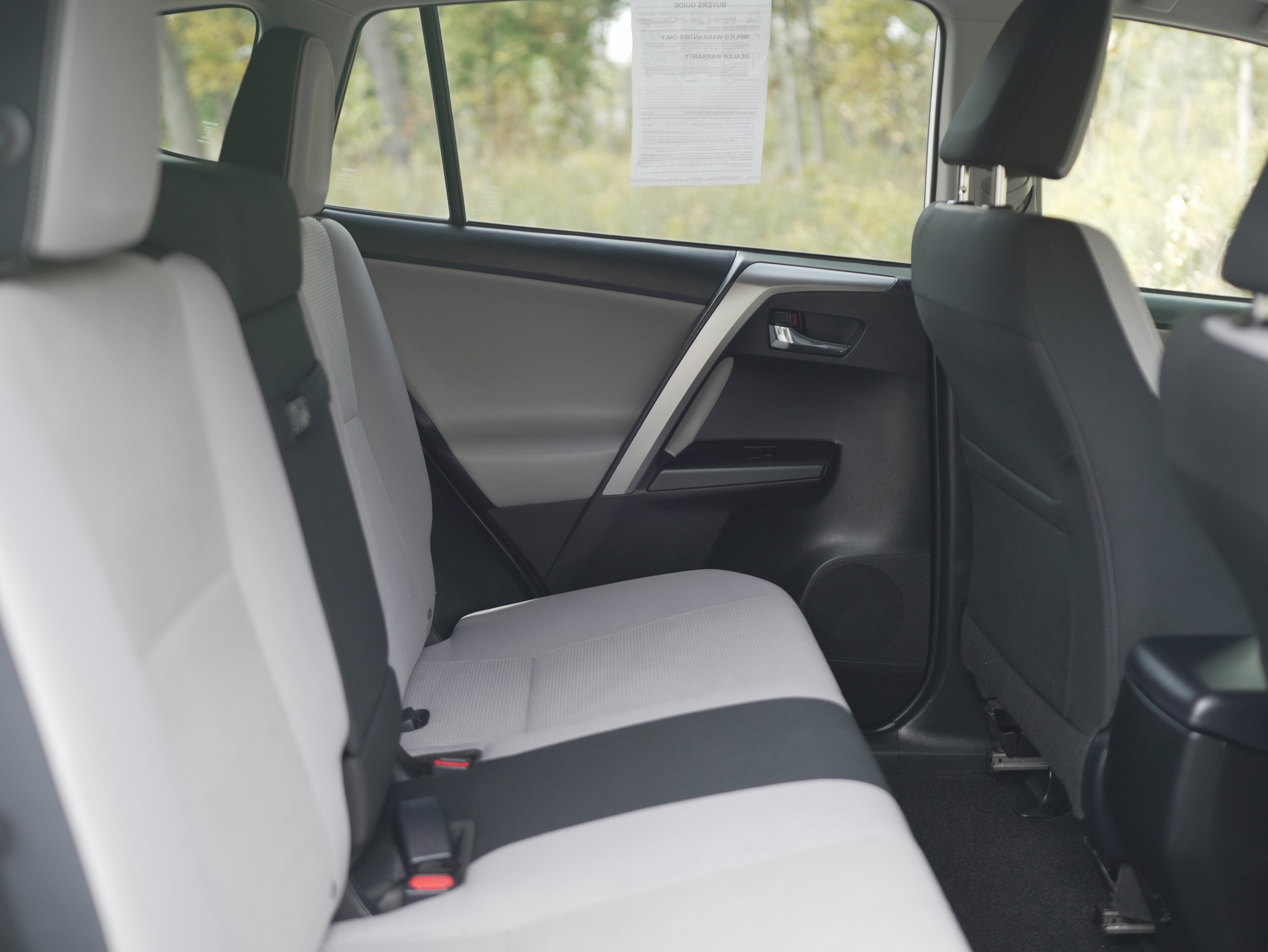 2016 Toyota RAV4 Hybrid XLE