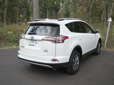 2016 Toyota RAV4 Hybrid XLE