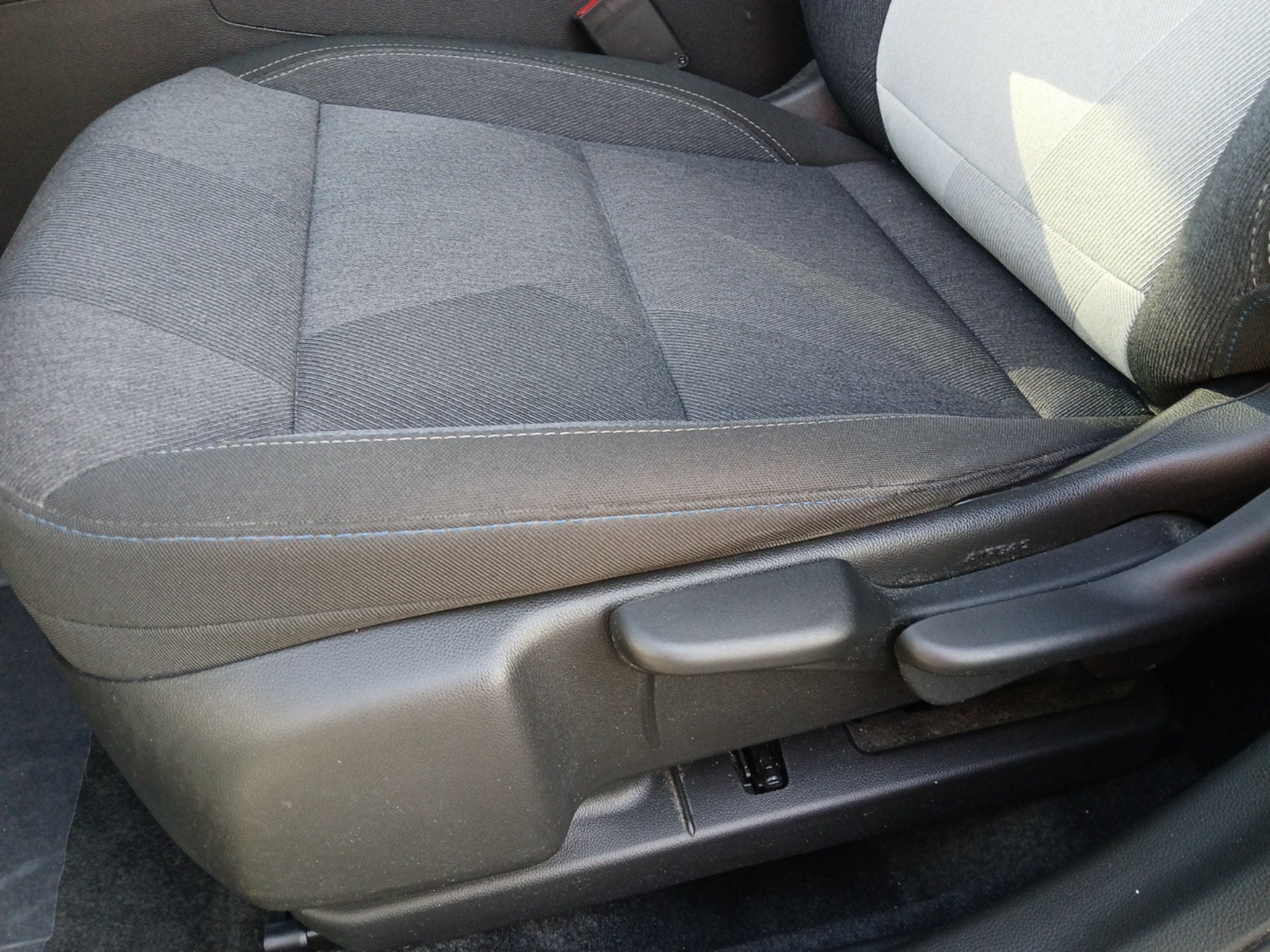 2024 Chevrolet Trax LS - Photo 19