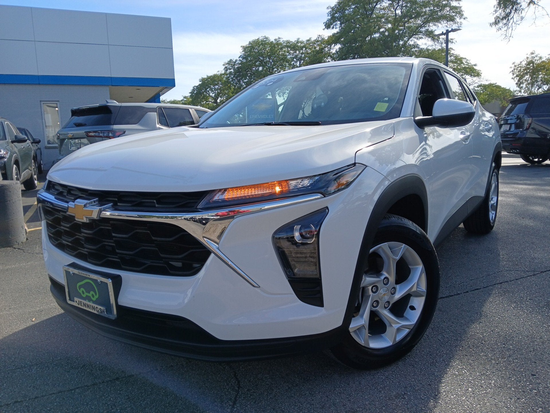 2024 Chevrolet Trax LS - Photo 27